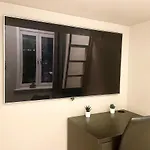 4 Bed Riverside דירה *