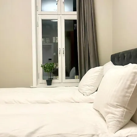 4 Bed Riverside Appartement Oslo